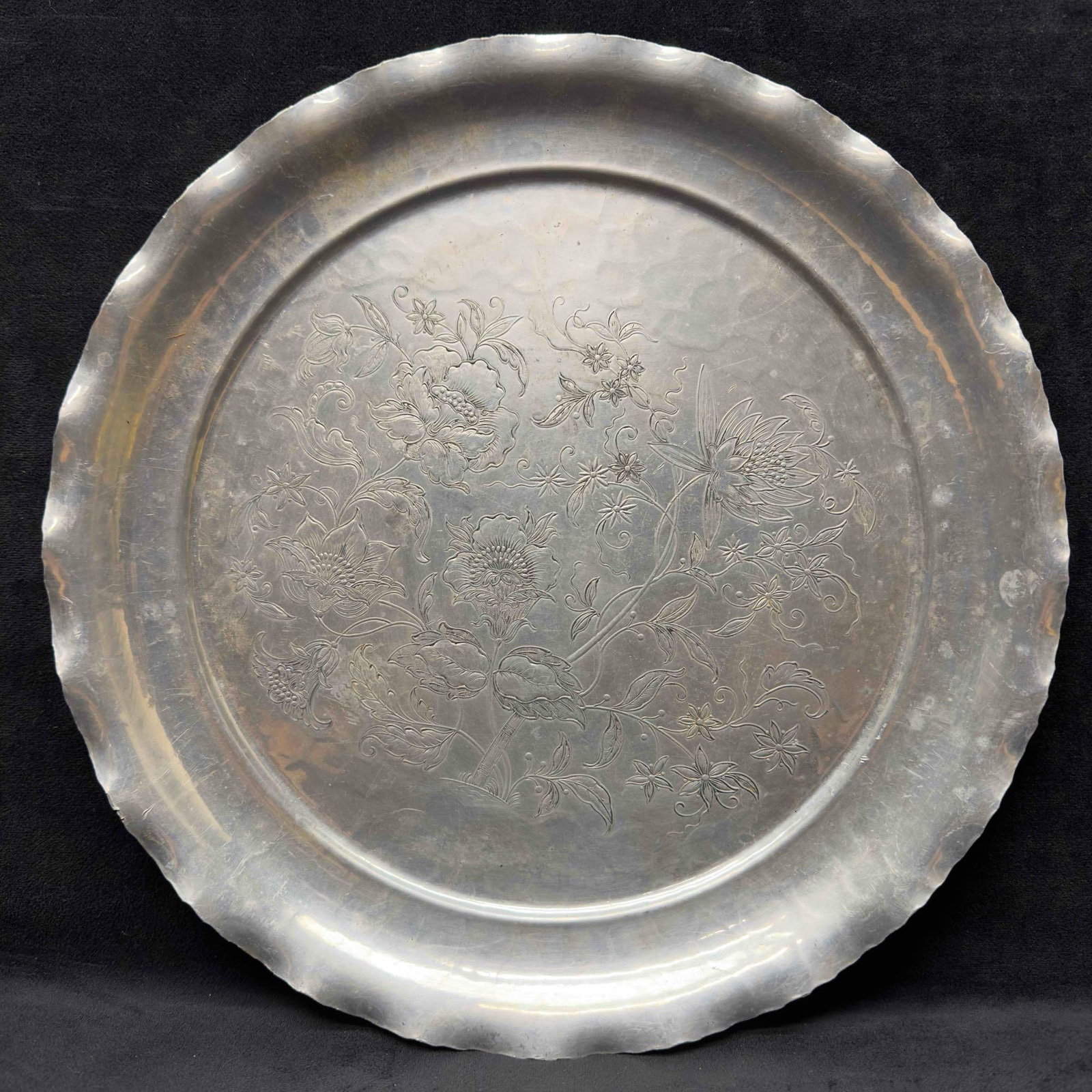 Embossed Aluminum Round Ribbed Floral Flower Design Tray (1 of 7)