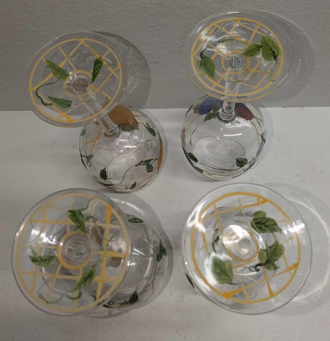 4 Hand Painted Wine Glasses With Fruit Designs - 10