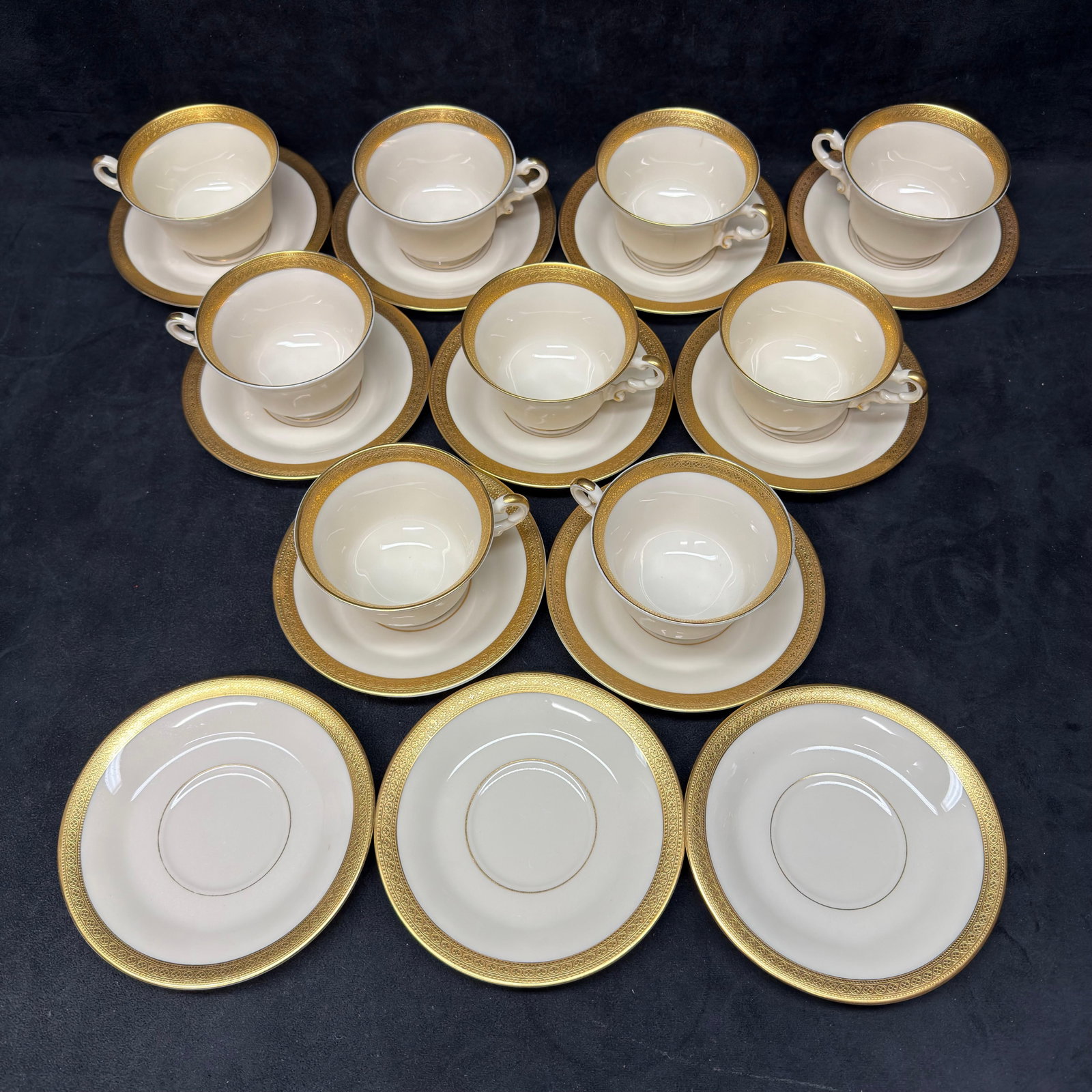 9 Syracuse China Bracelet Gold Encrusted Tea Cup and Saucer Set Plates (1 of 9)
