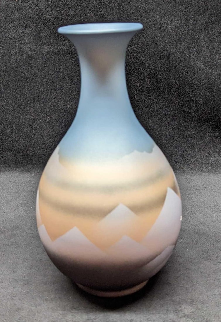 Vintage Satin Otagiri Mountain Ceramic Vase: Vintage Satin Otagiri Mountain Ceramic Vase. The vase is approx 6" x 6" x 9 3/4" and it weighs 1.50lb. The vase is in a good, vintage condition with white markings and petite scratches.