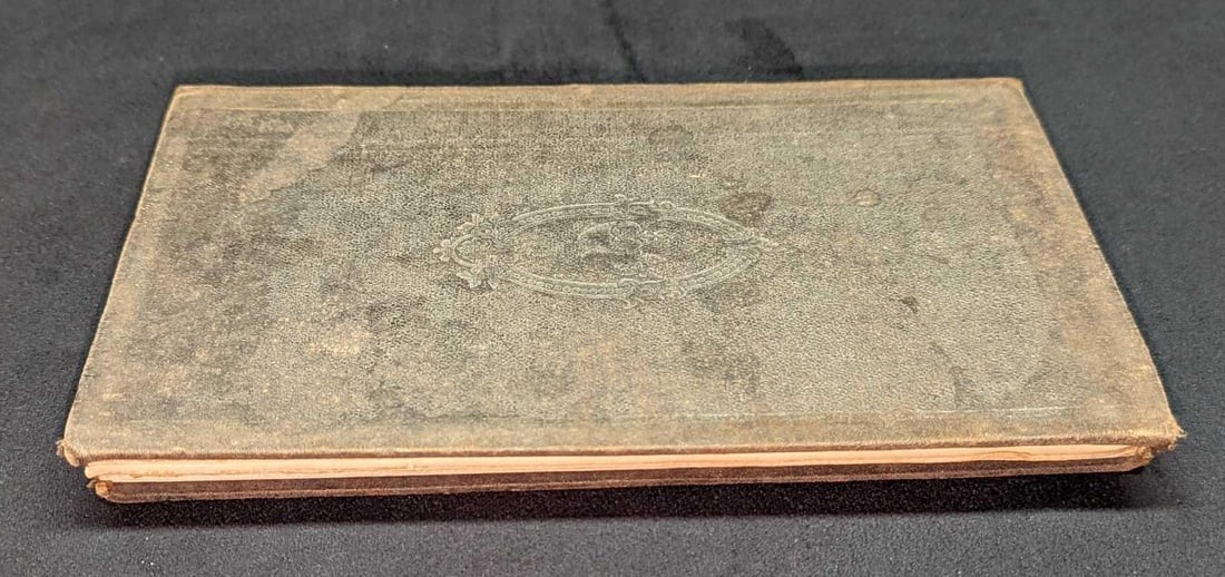 1884 Le General Ambert Cinq Epees Hardcover - 9