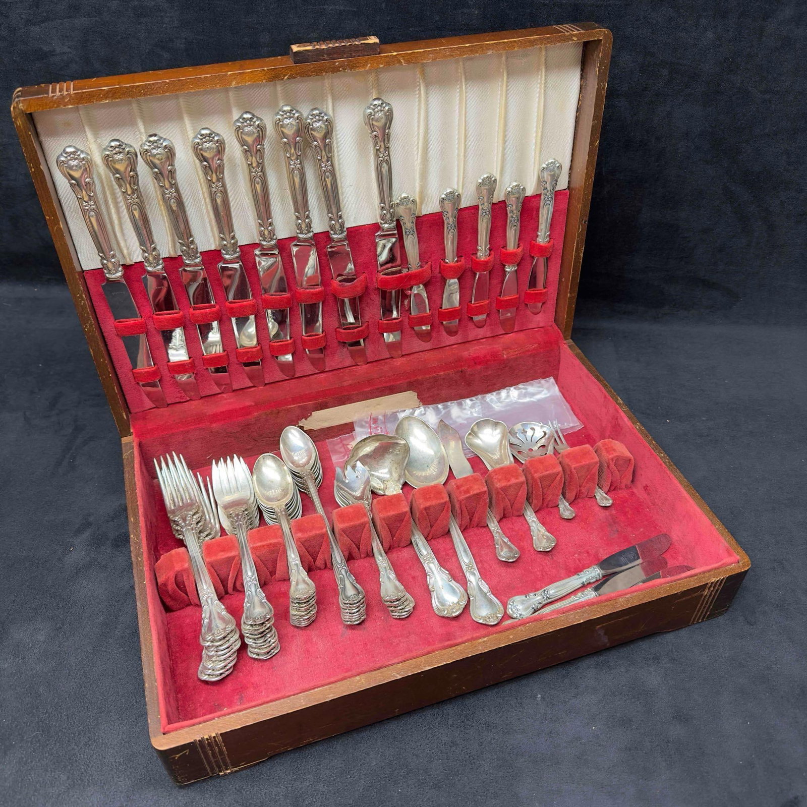 Gorham Chantilly Flatware Sterling Silver Silverware 70 Pieces - 8