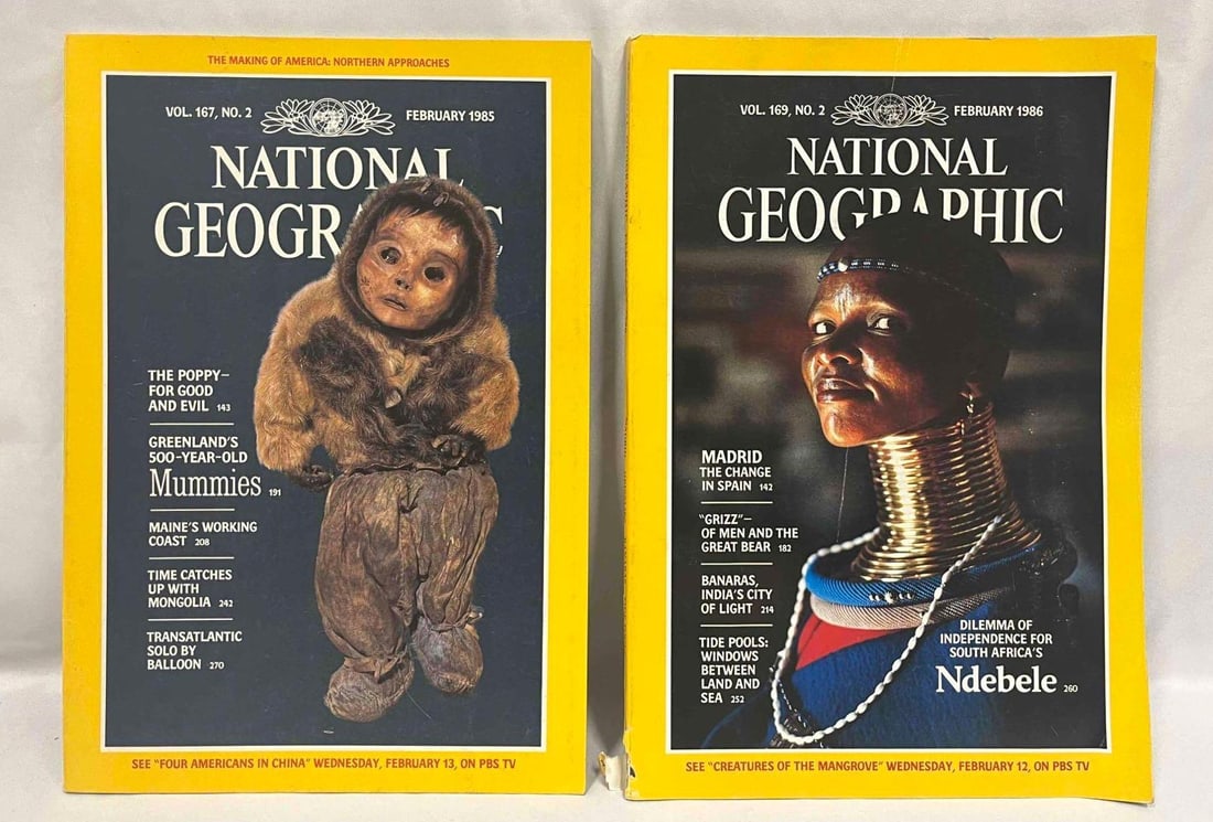 2 National Geographic Magazines Greenlands 500 Year Old Mummy 1985 & South Africa's Ndebele 1986: This lot contains 2 National Geographic Magazines Greenlands 500 Year Old Mummy 1985 & South Africa's Ndebele 1986. Each magazine is approx 7" x 1/4" x 10" and the total weight is 1.5lbs. The covers h