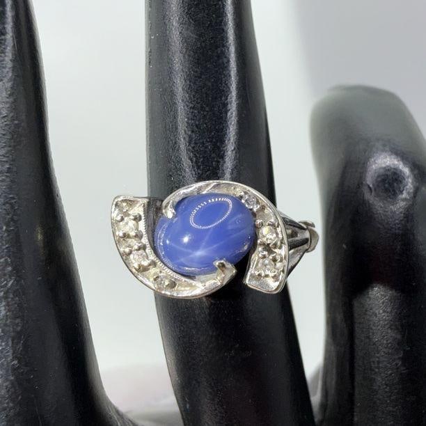14k Gold Ring With Star Sapphire Cabochon: This piece of jewelry has been tested and researched prior to listing. Please view all our pictures they are part of our description. DETAILS: Metal - 14k Gold Color - Gold Stones - Star Sapphire cent