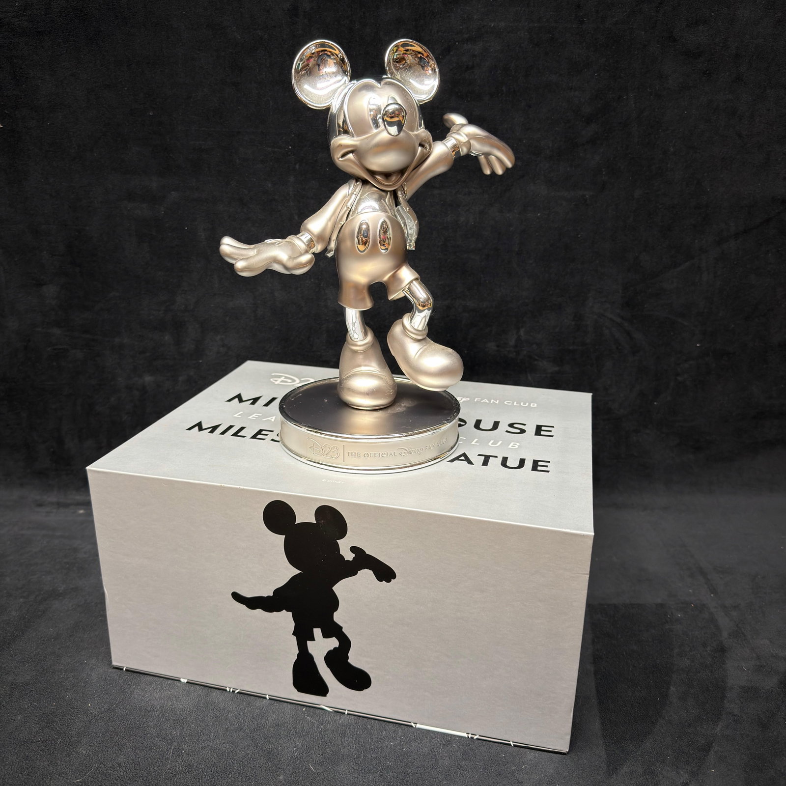 Disney D23 Mickey Mouse Milestones Statue and Sipper Figure (1 of 8)