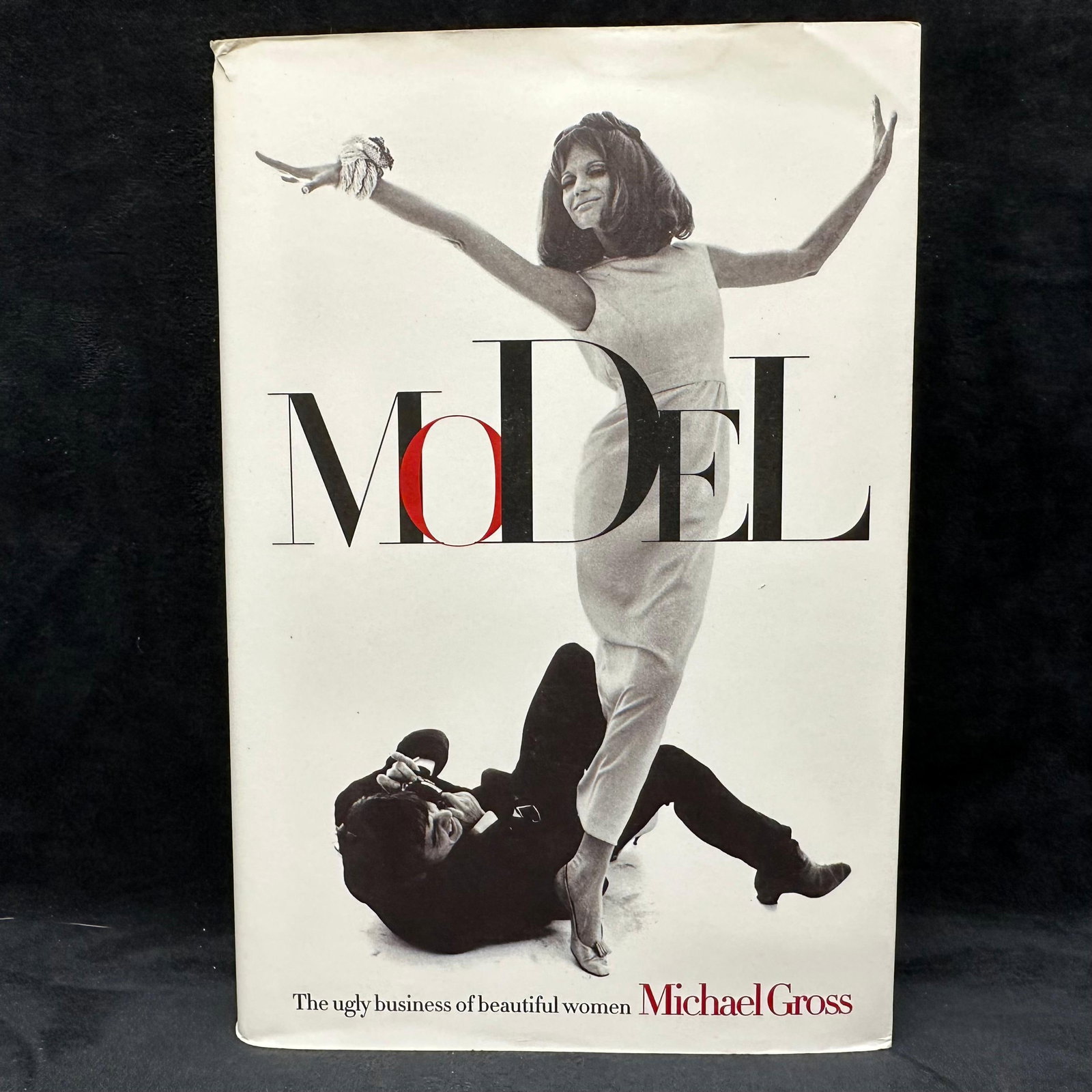 Model The Ugly Business of Beautiful Women Michael Gross Signed Hardcover: Signed by Michael Gross. Condition shows general handling wear, scuffing, and surface marks to the cover consistent with age. Includes dust jacket. This item is in good pre-owned, previously