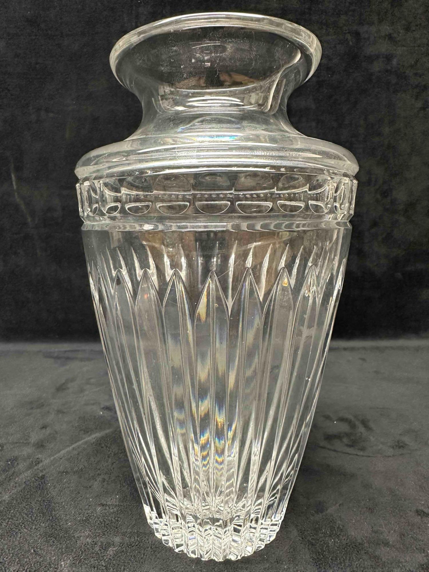 Crystal Glass Flower Vase Etched Lines and Dots Design Large: No chips, cracks, or breaks in the glass. This item is in good pre-owned, previously displayed condition with light wear, and surface scratches. Please reference all photos for full details. Vase: 10&