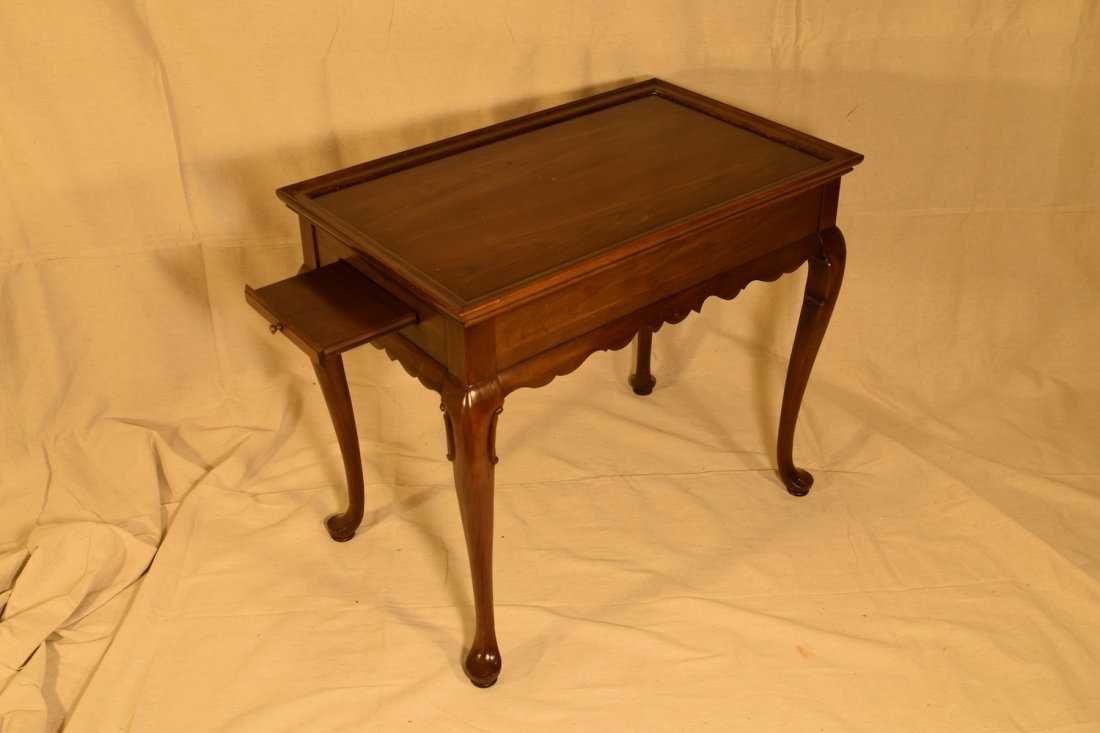 Queen Anne Tray Top (1 of 1)