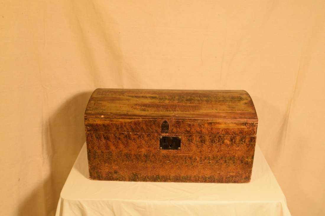 Dome Top Trunk (1 of 3)