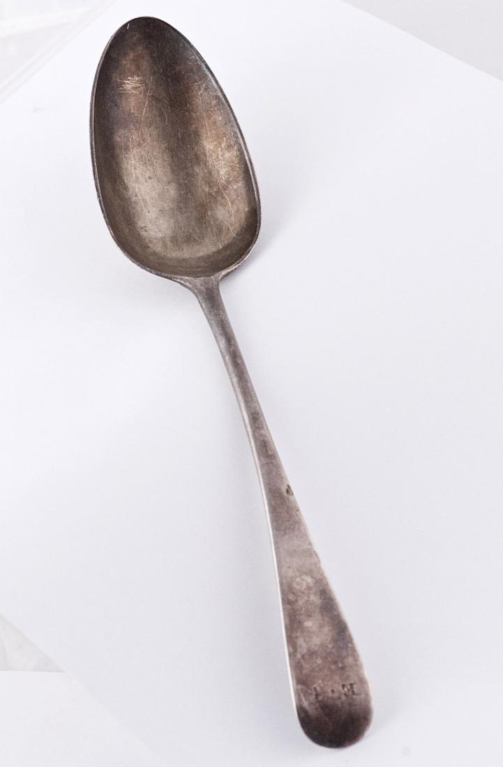 Thomas Wallis II, George III, Sterling silver spoon, (1 of 2)