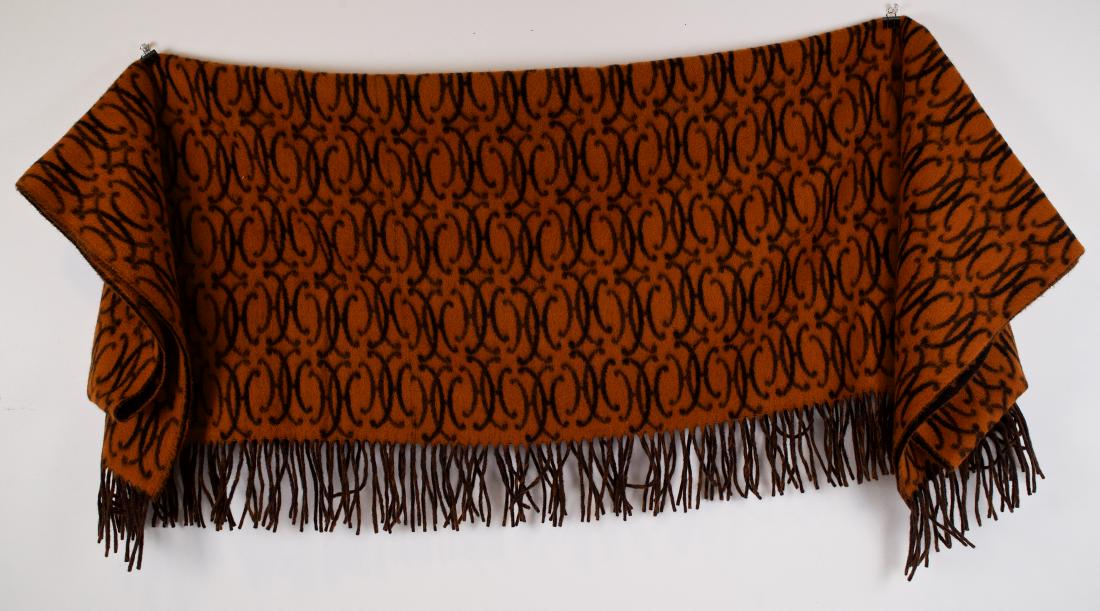 HermÃ¨s throw blanket, black and orange (1 of 1)