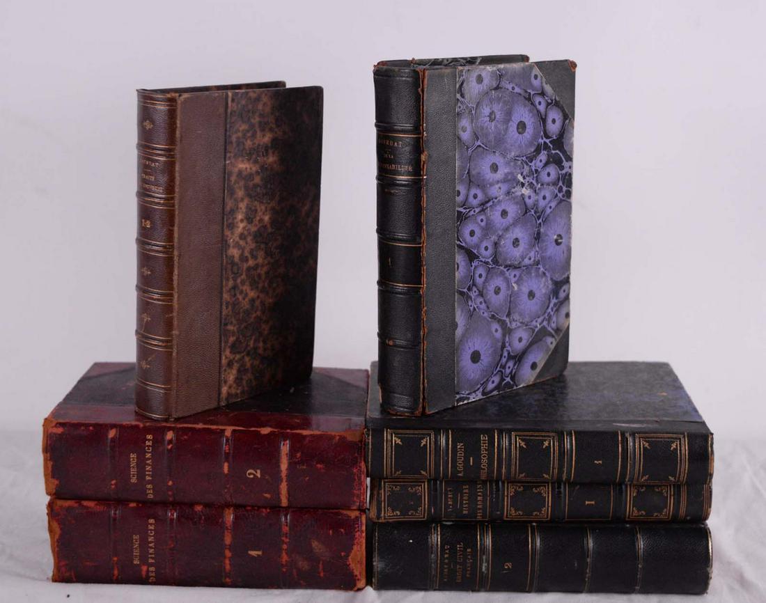 Lot of seven antique books - XIXe siècle (1 of 2)