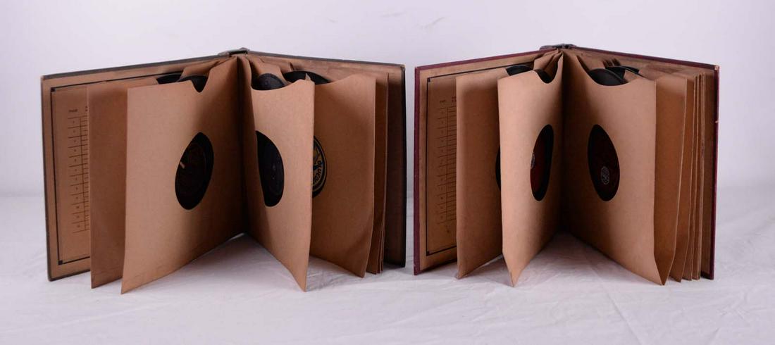 Lot of 9 78rpm vinyl records, jazz and classical music: Lot of 9 78rpm vinyl records, jazz and classical music Description (FR): Neuf disques vinyles 78 tours dans deux albums comprenant:- 1 album de 4 disques musique jazz dont trois "Fats" Waller (His Mas