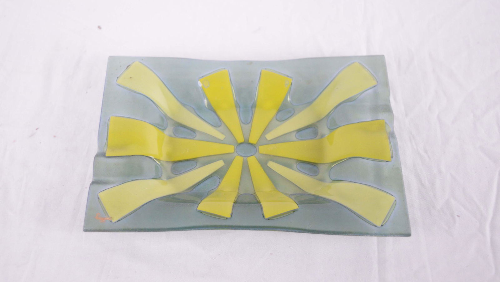 Frances & Michael Higgins - Decorative plate (1 of 3)