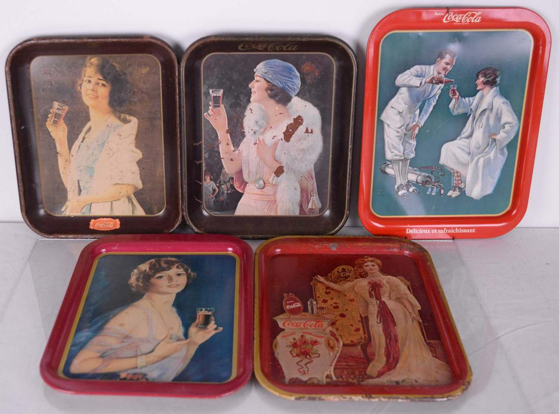 Coca-Cola - Lot of 5 vintage trays reproductions: Coca-Cola (XX) Lot of 5 vintage trays reproductions Description: Lot of 5 vintage trays reproductions Lot of 5 vintage trays reproductions Condition report: Upon request, We will gladly answer all you
