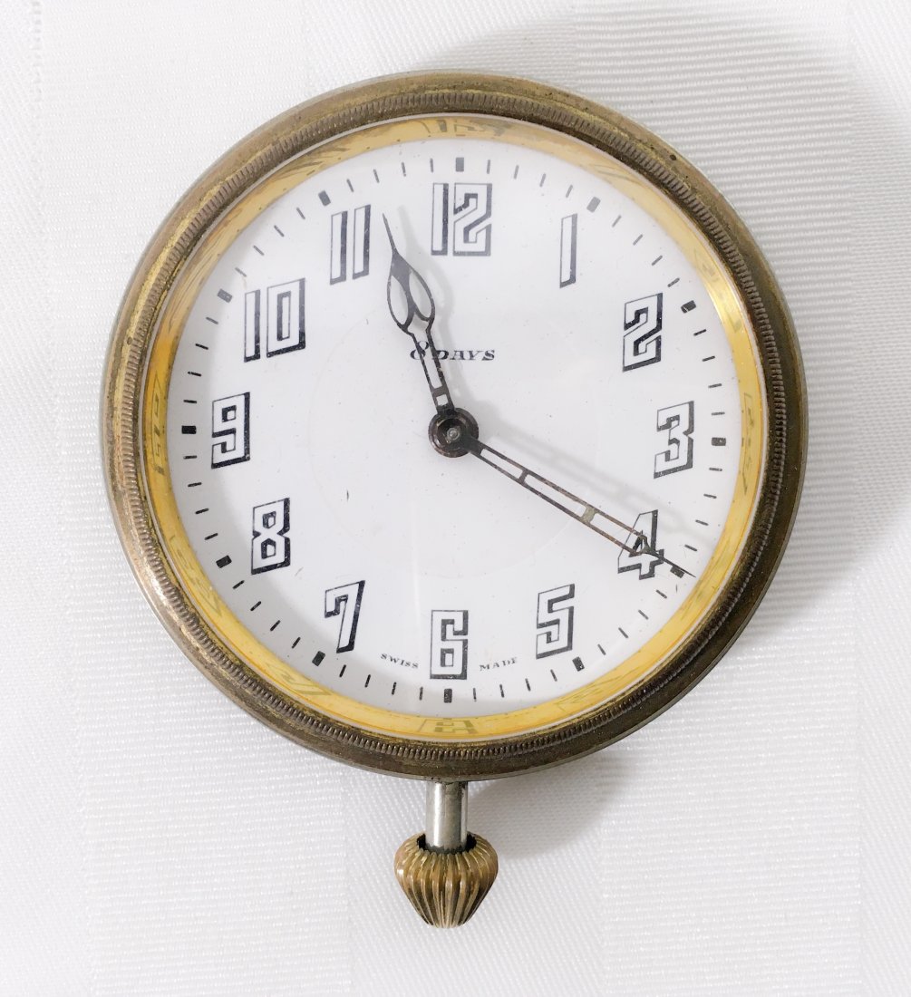 Antique swiss car travel watch: Antique swiss car travel watch Description: Antique 8 days car travel watch marked on movement Octava watch Co. Switzerland, 15 fifteen jewels, three, 3 adjustments, U.S.A.P. 816321 Dimension (PO): Di
