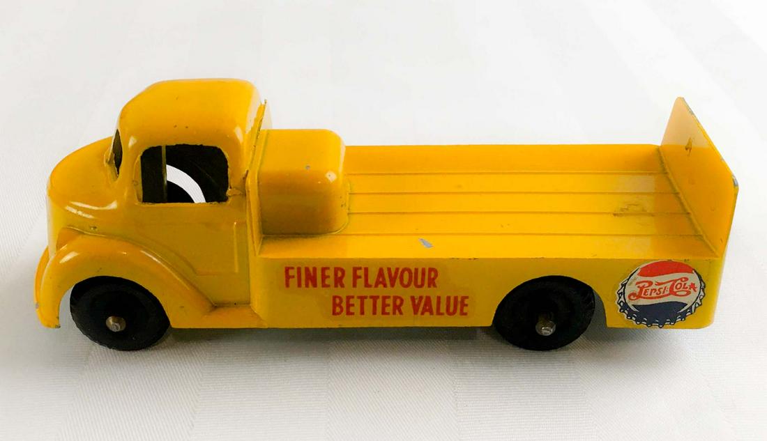 Londontoy - Vintage Pepsi-Cola toy truck, original box (1 of 6)