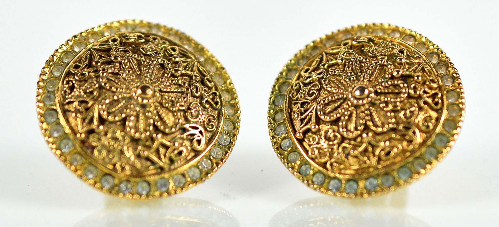 Chanel - Vintage pair of earrings (1 of 3)