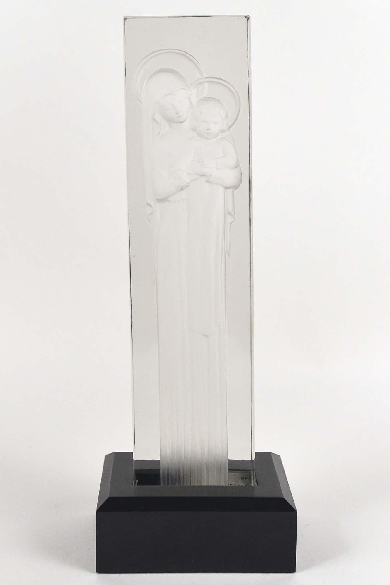Lalique, René (Attrib.) - Madonna and Child: Lalique, René (Attrib.) (1860-1945) Madonna and Child Description: Crystal, not signed Dimension (PO): 14 3/4" x 5 1/4" x 3 1/2" Dimension (CM): 37.47 x 13.34 x 8.89 cm Condition report: