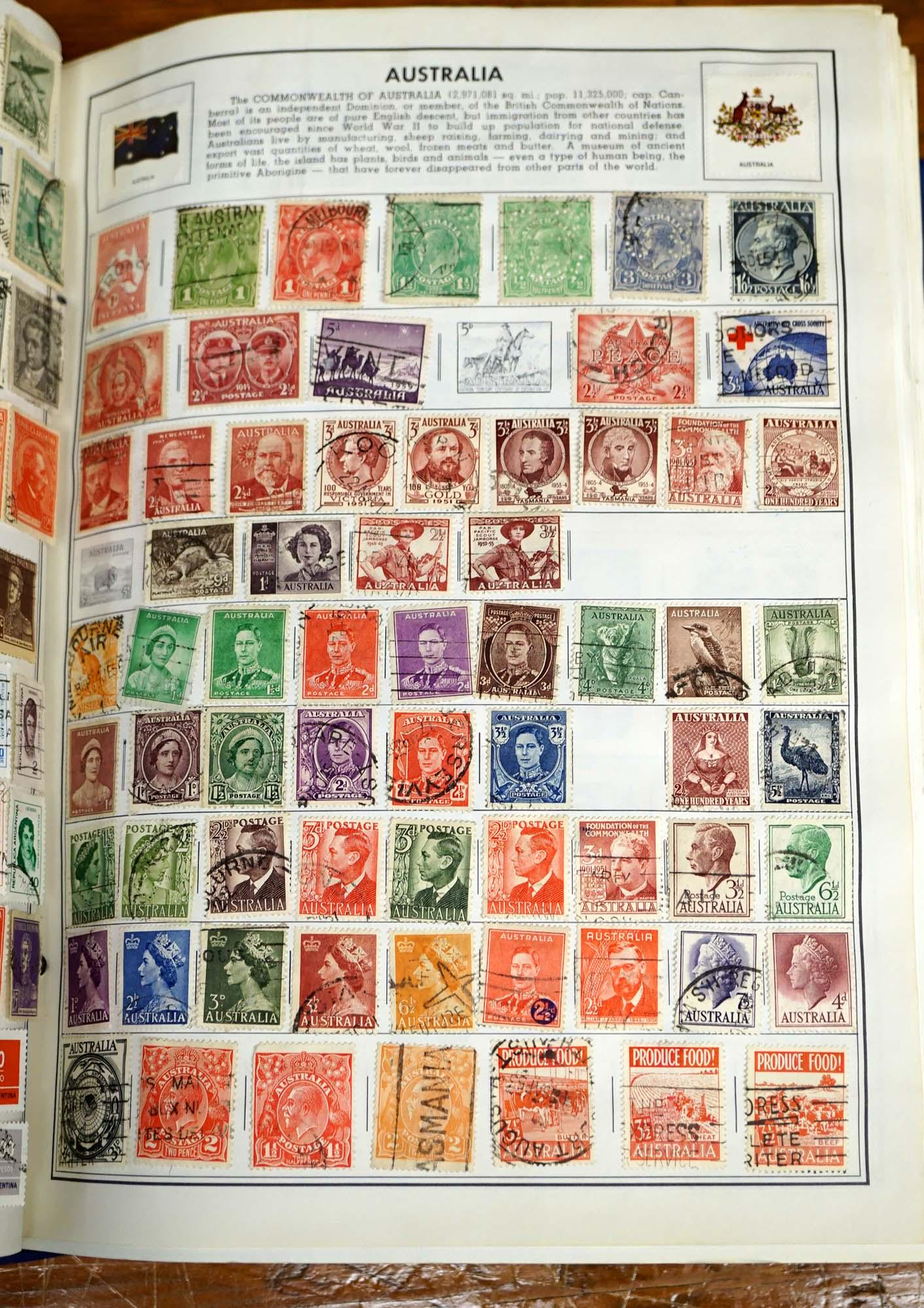 World collection, stamps F-VF */o. (1 of 14)