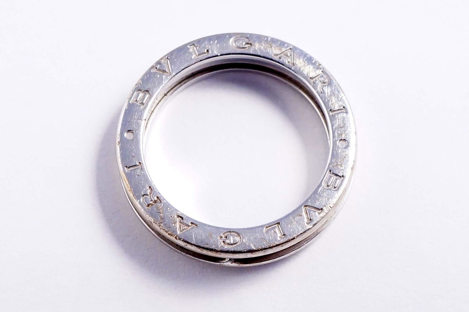 Bulgari - 18K white gold ladies ring (1 of 5)