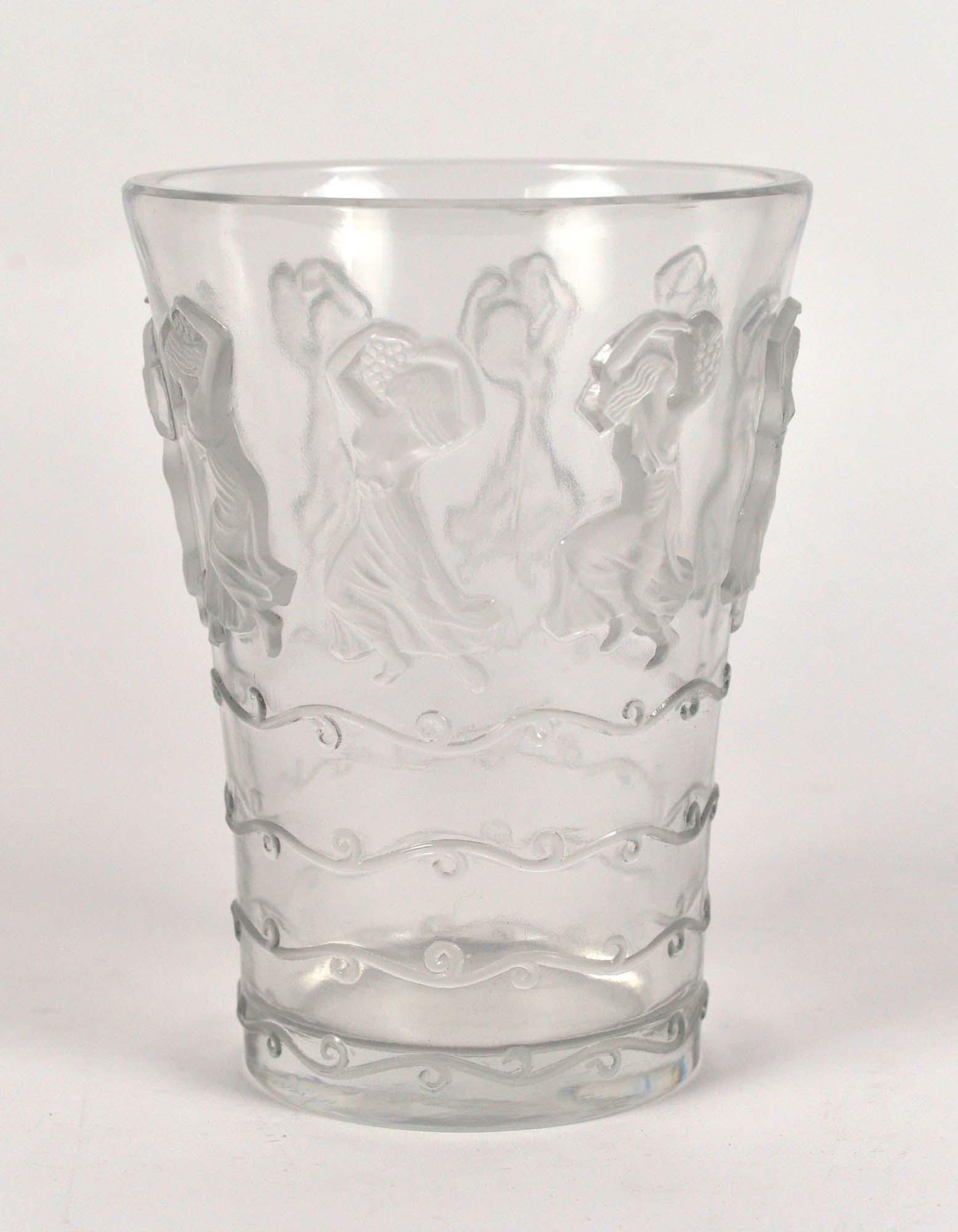 René Lalique - Crystal vase - 1938 (1 of 5)
