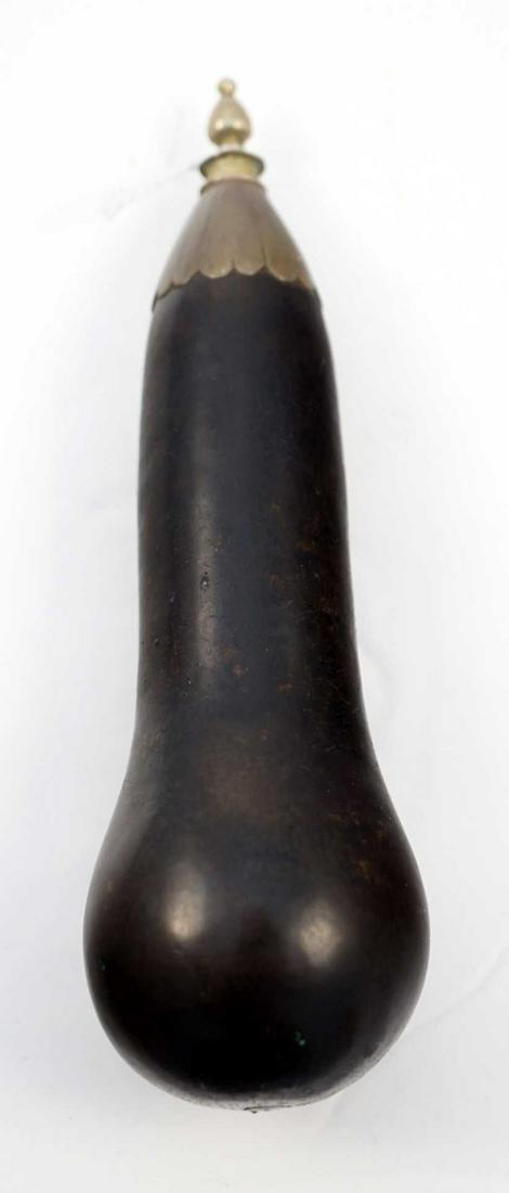 World 18th Century Cannon Primer Flask (1 of 3)