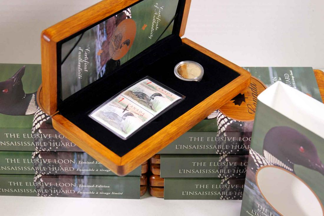 Canada $1,00 2004. A Lot of 7 The Elusive Loon Sets Proof (1 of 5)