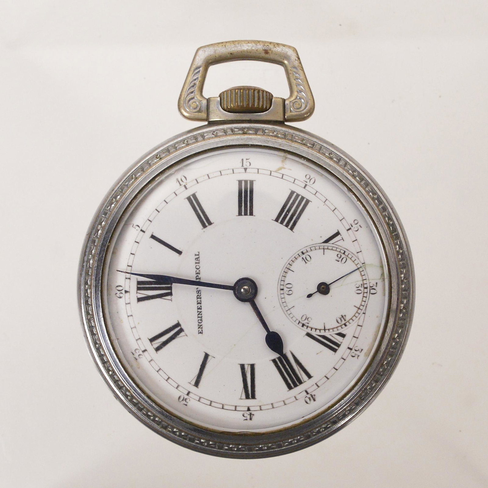 Engineers Special pocket watch (1 of 4)