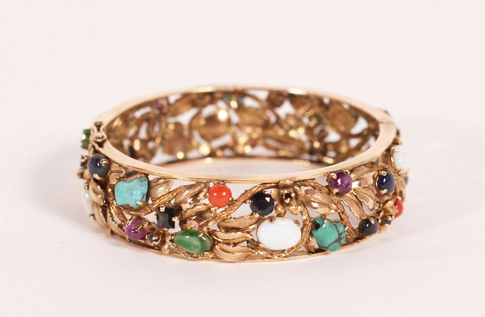 Vintage gold bracelet set with several natural stones for ladies (1 of 9)