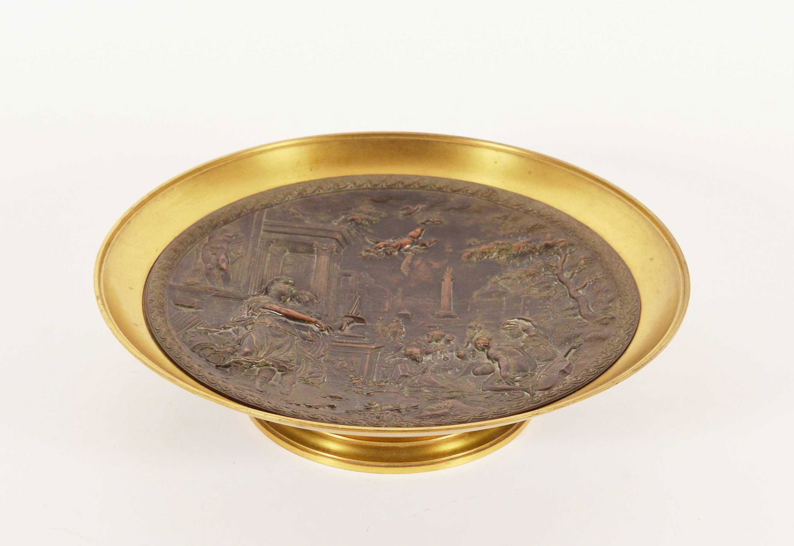 Paillard, Victor - Cup with antique scene in low relief (1 of 5)