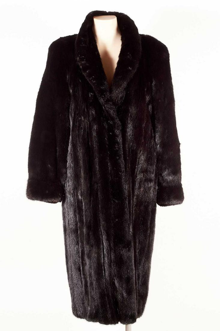 - 2 vintage mink coats (1 of 4)
