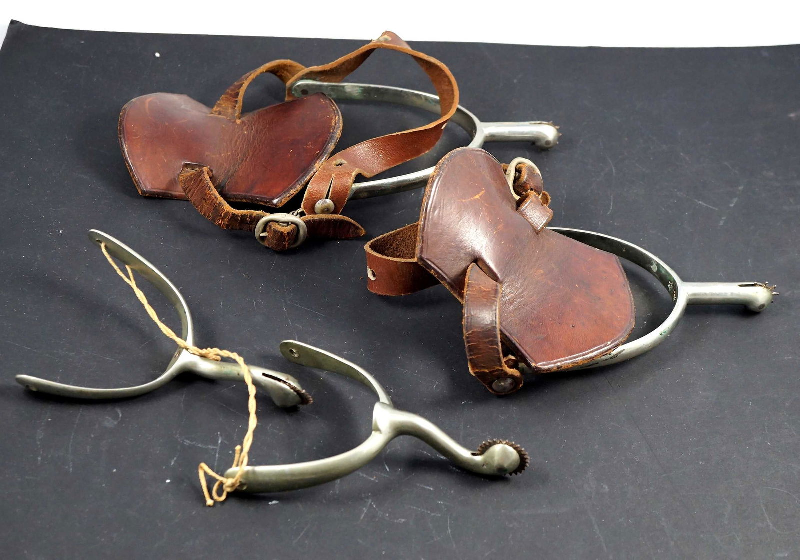 ENGLAND 1880-1940's Two Pairs of Spurs Used (1 of 6)