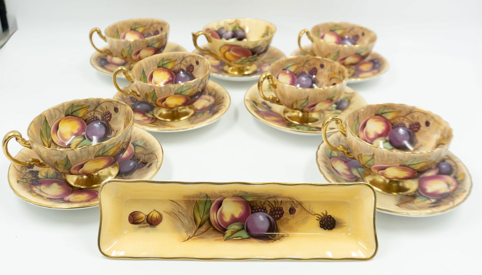 Brunt, N. pour Aynsley - Ensemble de 7 tasses et soucoupes (1 of 9)