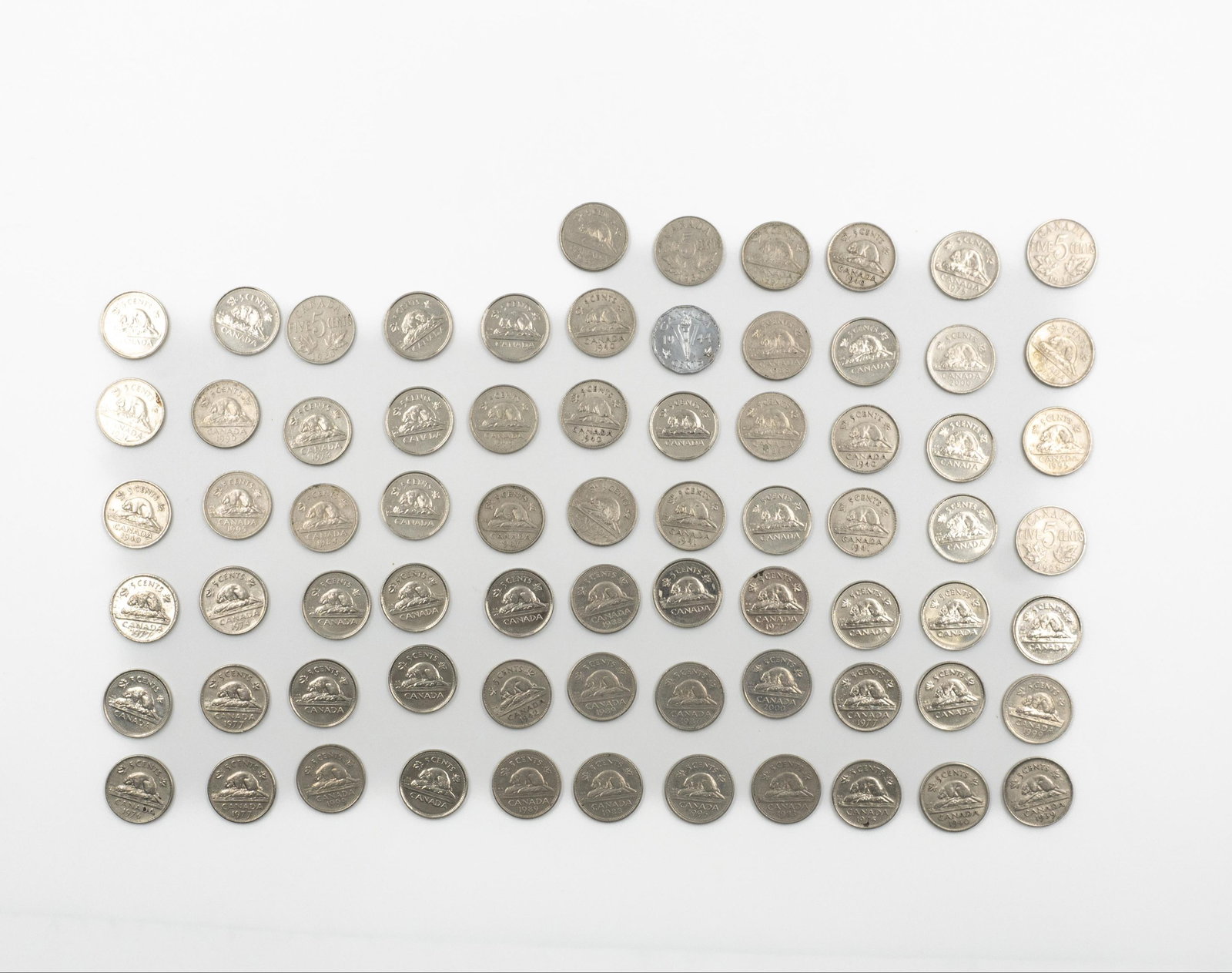 Lot of vintage 5 cent coins - 1928-2002 (1 of 3)