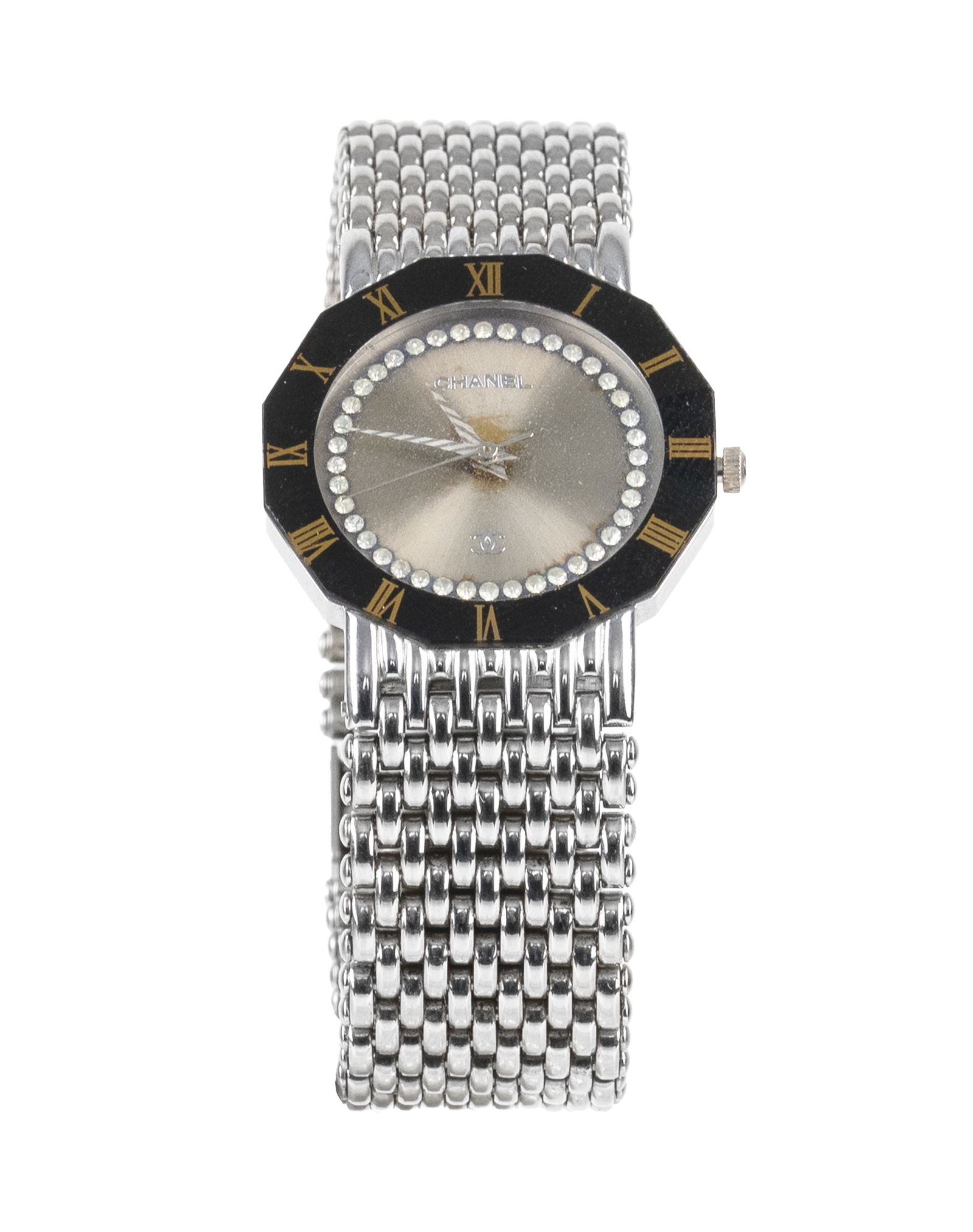 Chanel - Chanel Mademoiselle Quartz Watch with Mesh Bracelet: Chanel Chanel Mademoiselle Quartz Watch with Mesh Bracelet Description (FR): Cette montre de prestige se distingue par son boîtier octogonal à facettes et sa lunette noire gravée de chiffres