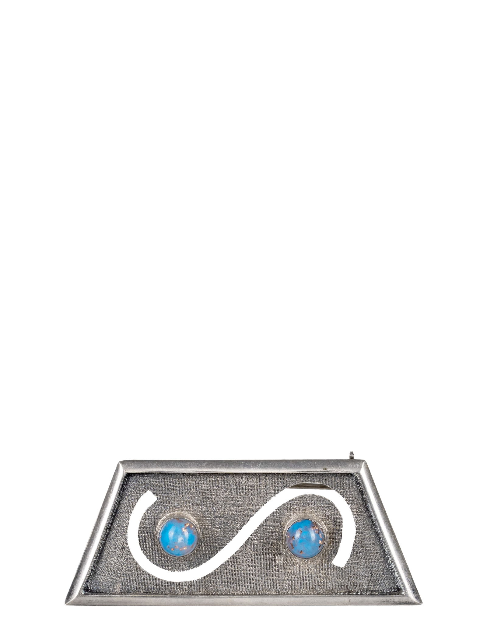 OSWALDO GUAYASAMIN (1919-1999) - Ecuadorian .900 Silver Brooch set with Blue Stones: OSWALDO GUAYASAMIN (1919-1999) Ecuador Broche équatorienne en argent .900 sertie de pierres bleues Broche en argent .900, sertie de pierre bleu, signée au dos Guayasamin 900 Poids : 10g Dime