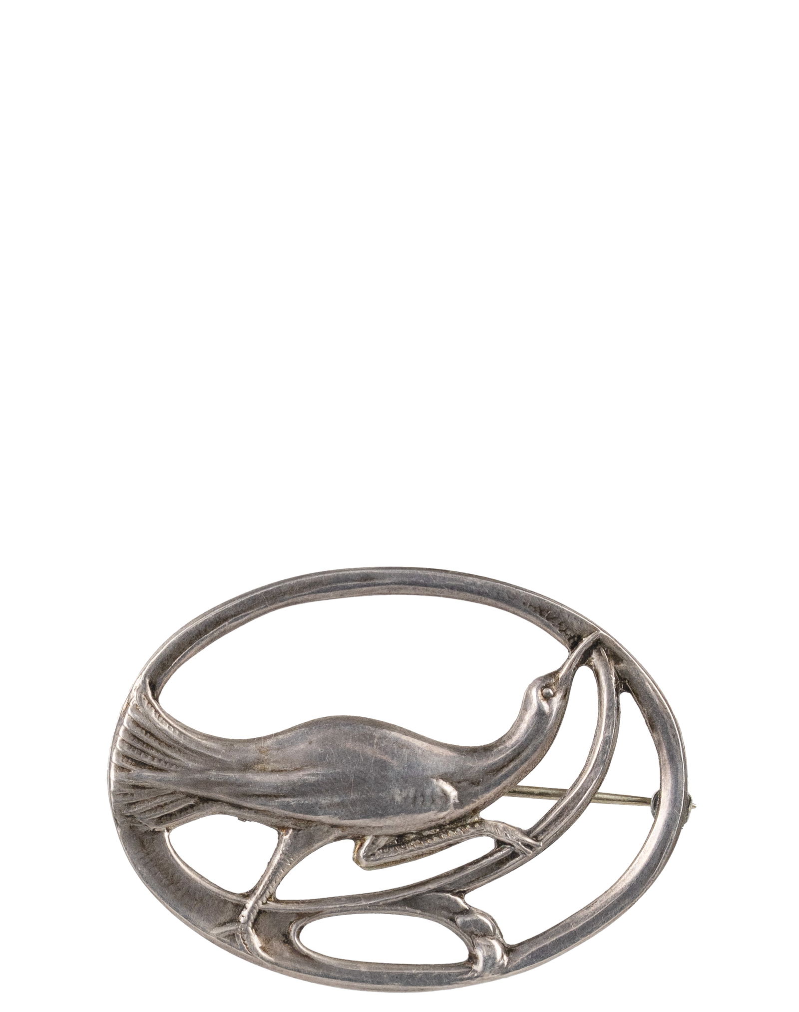 Carl Paul Peterson - Silver broach: Carl Paul Peterson Broche en argent Argent sterling .925 broche fait a la main pesant 12.5 gr Dimension: 1 3/4" haut x 21/4 large 4.7cm high x 7.4 wide ------------- Carl Paul Peterson Silver broach <