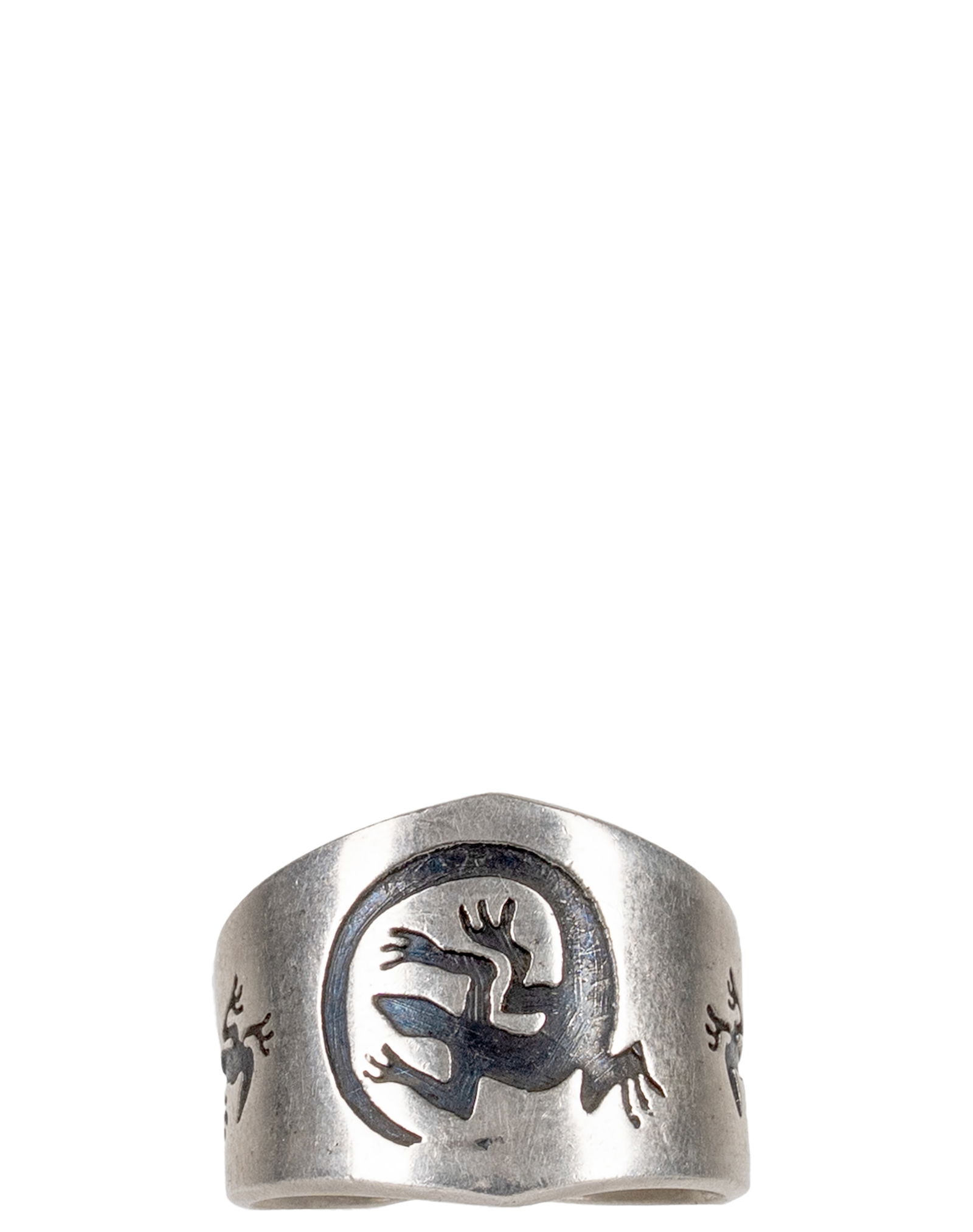 Sterling Silver ring: Bague en argent sterling Bague en argent Sterling, signée à l'interieur Poids : 11.3 g Dimension: Size: 11 Size: 11 ------------- Sterling Silver ring Sterling silver ring, signed