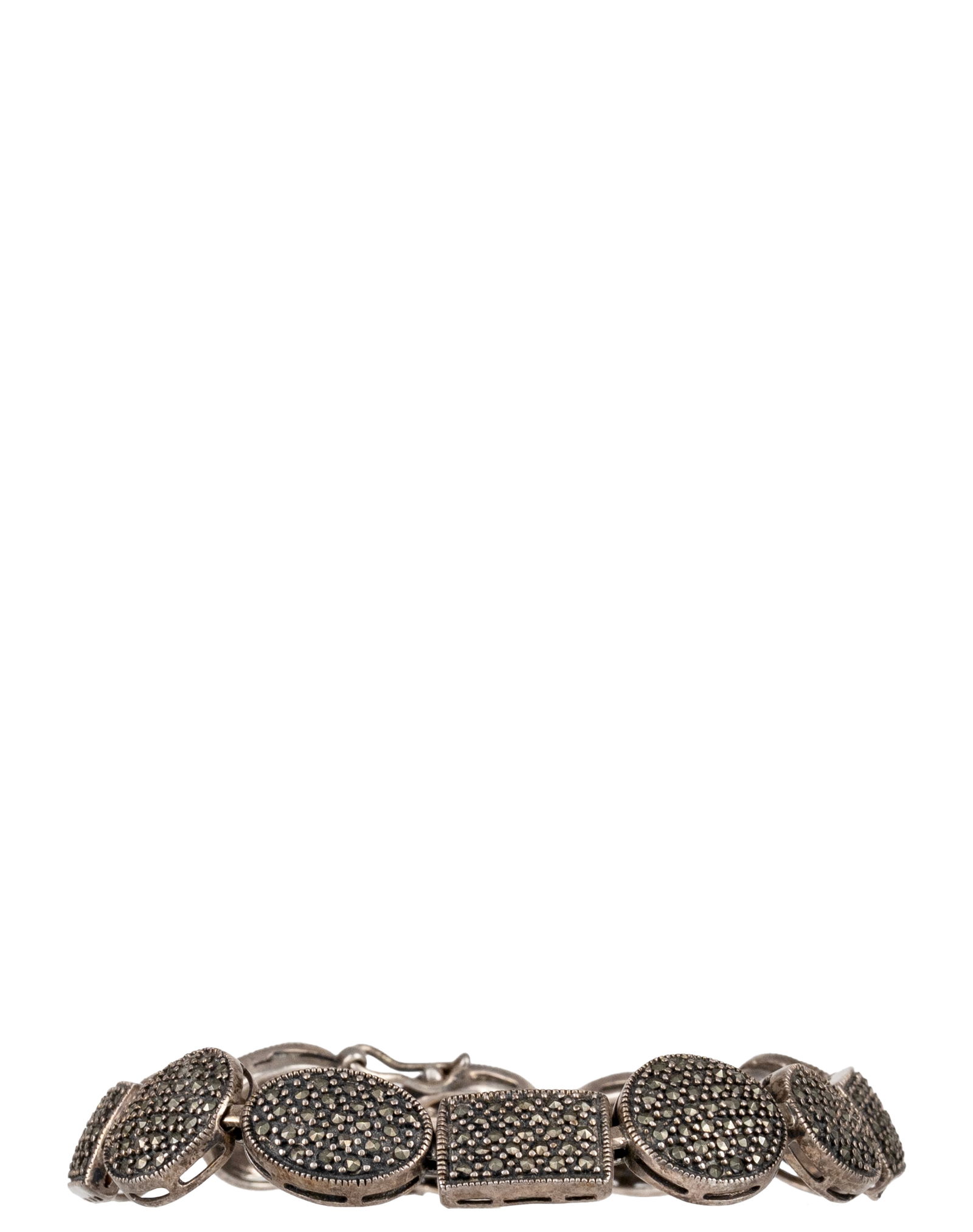 Birks - Sterling Silver Marcassites Bracelet: Birks Bracelet en argent sterling et marcassites Bracelet en argent sterling, sertie de marcassites Poids : 21.4. g Dimension: 7" x 1/2" - ------------- Birks Sterling Silver Marcassites Bracelet <br