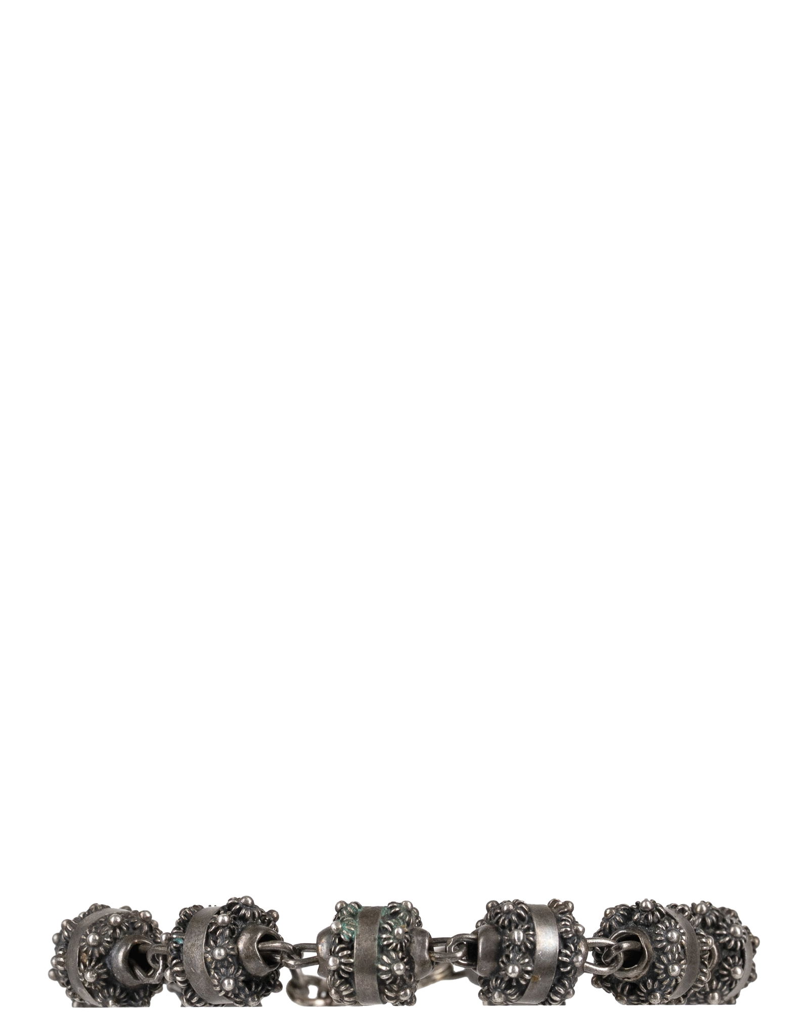 Vintage Sterling Silver Bracelet: Bracelet vintage en argent sterling Bracelet en argent sterling Poids : 29.8 g Dimension: 8" x 1/2" - ------------- Vintage Sterling Silver Bracelet Sterling silver bracelet, Weight: 29.8 g 