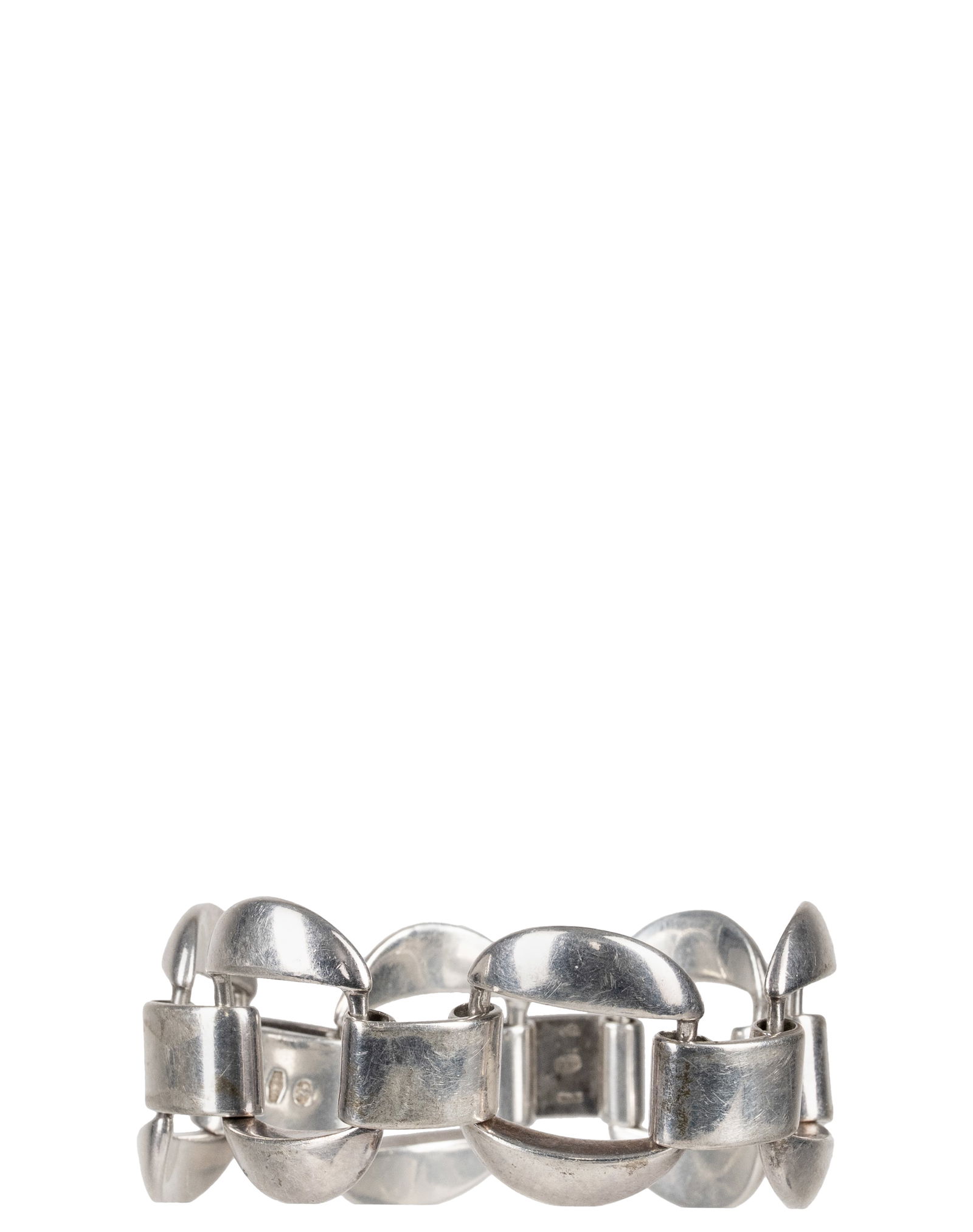 Heavy Sterling Silver Bracelet: Bracelet lourd en argent massif Bracelet en argent sterling. Poids : 78.2g Dimension: 7 1/2" x 1 1/4" - ------------- Heavy Sterling Silver Bracelet Sterling silver bracelet. Weight: 78.2g Dimensi