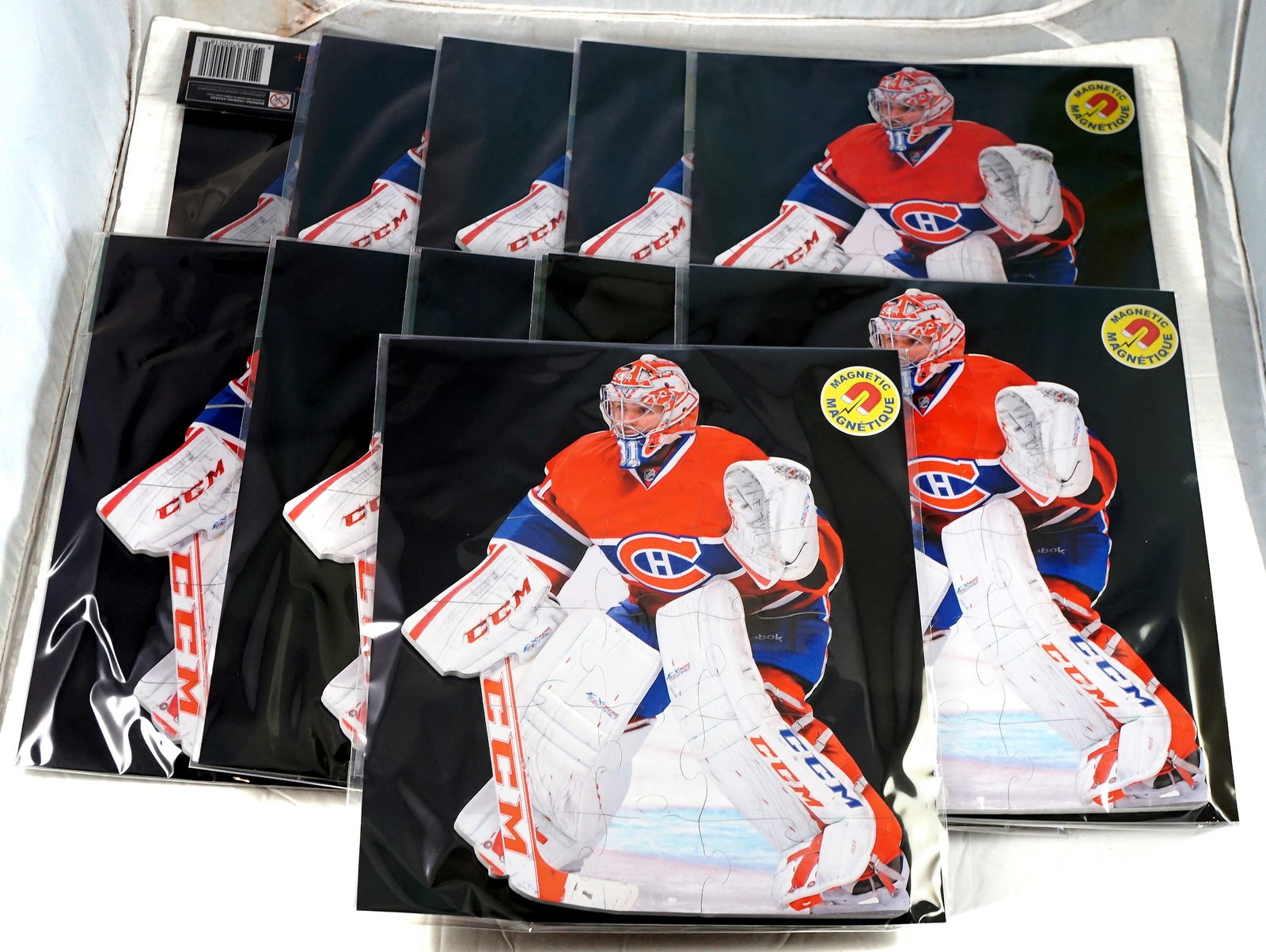 Carey Price + Sidney Crosby - 20 Puzzles: Carey Price + Sidney Crosby 20 Casse-tetes 11 casse tetes de Carey Price et 9 casse tete de Sydney Crosby en rubber mou magnétique mesurant app 10 pouces de haut Rapport de condition: 