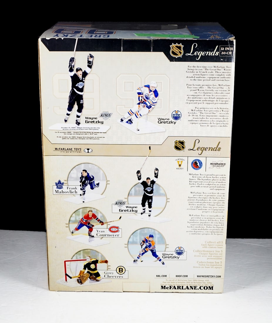 McFarlane - 12 inches Waynhe Gretzky Figurine - 4