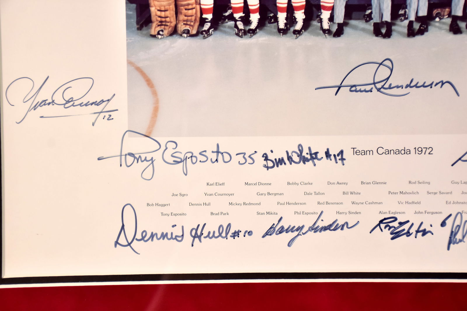 Equipe Canada - multiple autographed framework - 3