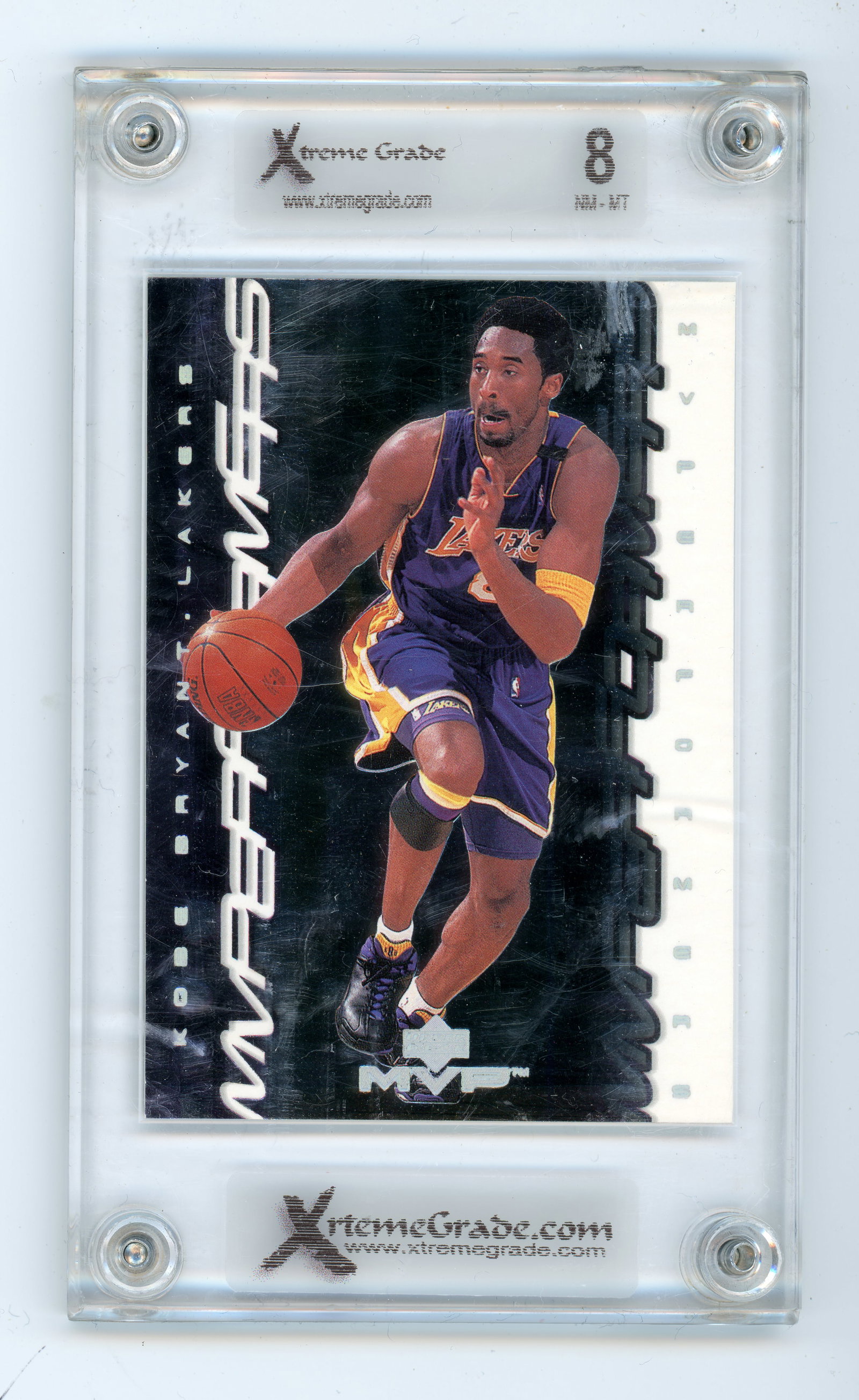 Kobe Bryant - 2000 Upper deck MVP: Kobe Bryant 2000 Upper Deck MVP Gradée Xtreme grade 8 NM-MT Rapport de condition: Gradée ------------- Kobe Bryant 2000 Upper deck MVP Graded Xtreme Grade 8 NM-MT Condition