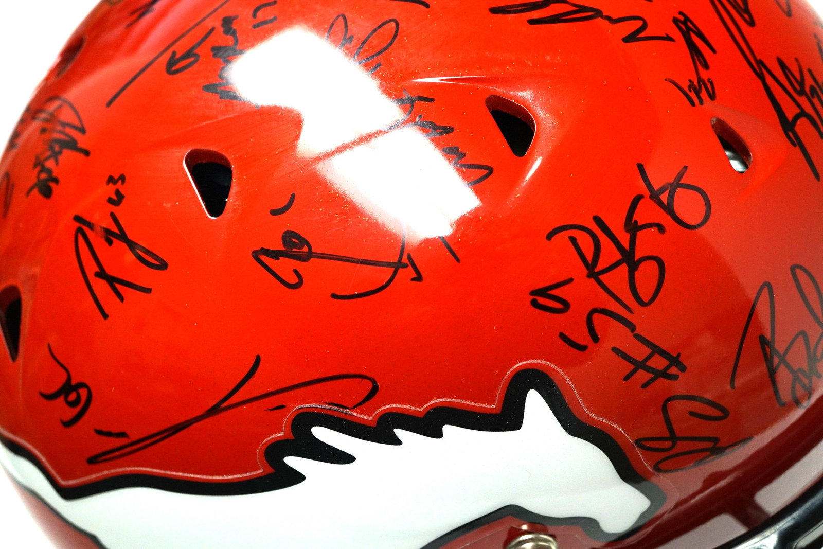 Football - Football helmet autographed by the team - 5