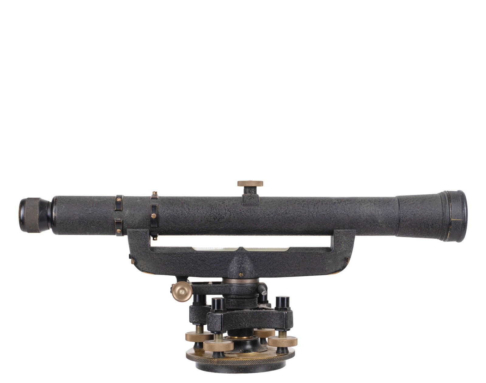 Keuffel & Esser - Survey transit level - Mi XXe siècle: Keuffel & Esser États-Unis \ USA Niveau d'arpenteur (Mi XXe siècle) Fait de laiton, boite originale Dimension: Longueur 18" Longueur 45 cm Rapport de condition: Bon état d'origine,
