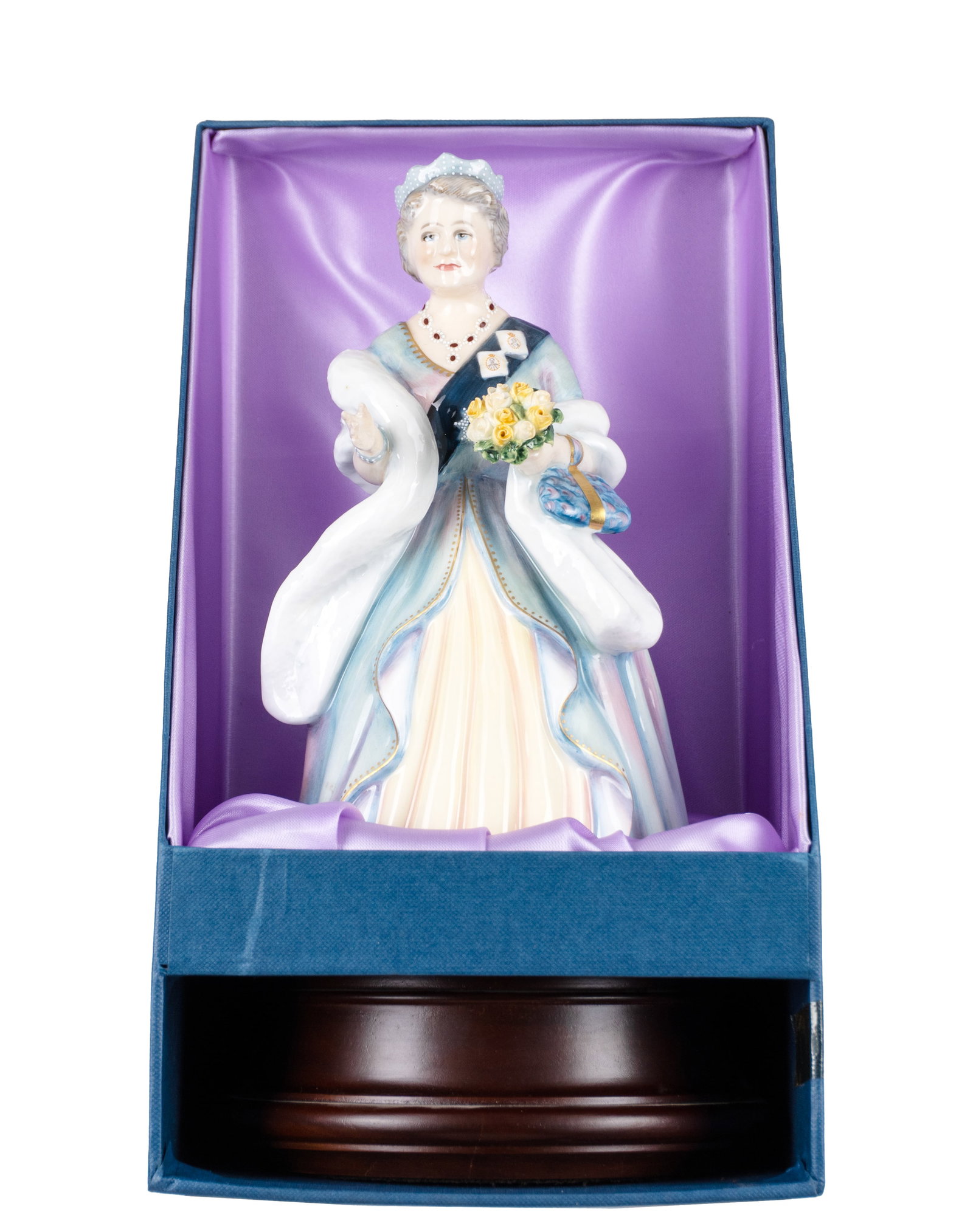 Royal Doulton/ Eric Griffiths - Queen Mother's 90th birthday - 1990: Royal Doulton/ Eric Griffiths Angleterre/ England Queen Mother's 90th birthday (1990) Figurine modélisée par Eric Griffiths pour célébrer le 90e anniversaire de la Reine Mère