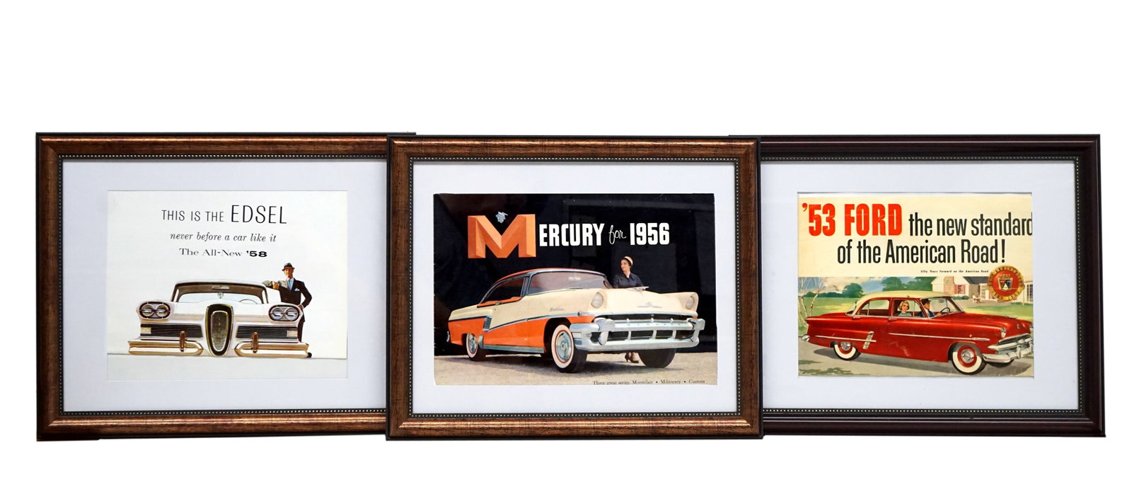 Old car frameworks (lot of 3): Encadrements de voiture ancienne (lot de 3) Mesure 12.5 x 15.5 1958 Mercury, 1958 Edsel, 1953 Ford Rapport de condition: Bonne condition ------------- Old car frameworks (lot of 3) Measures 12.5 x